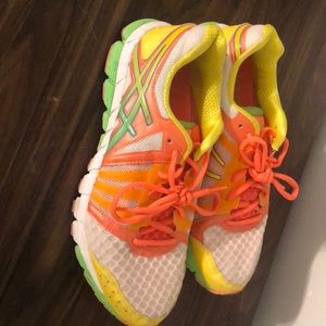 ASICS running shoes size 8.5